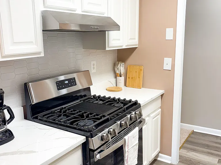 3790 Lyndhurst Dr #301 — Photo 7