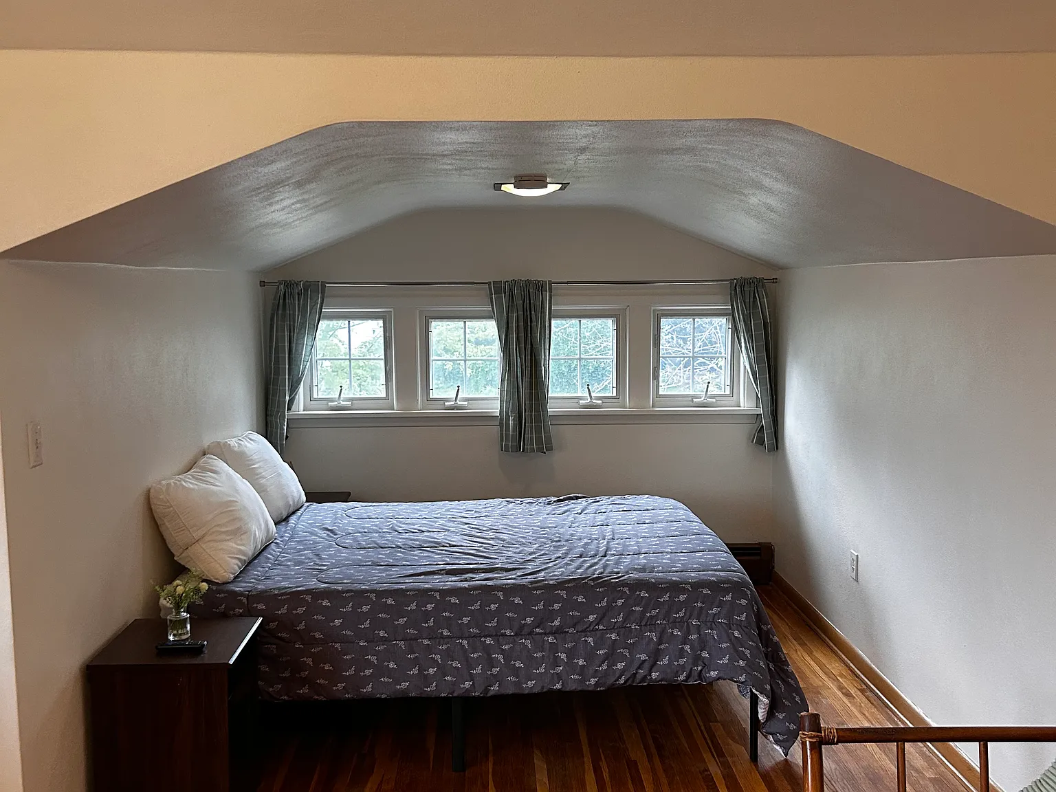 Studio, 800 sqft, $1,150 — Photo 1