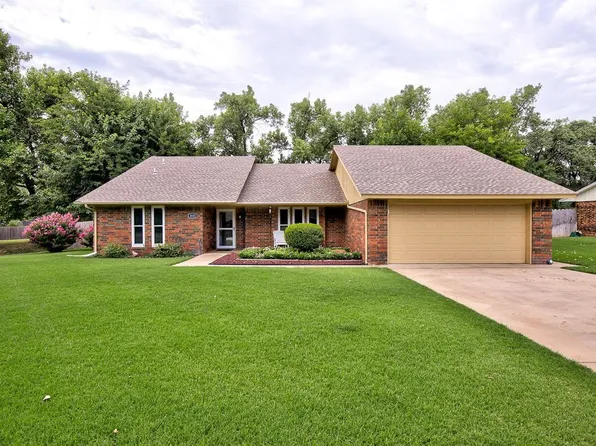3521 Lisa Ln, Enid, OK 73703
