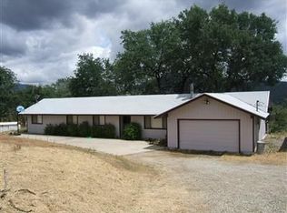 31448 Rock Hill Ln, Auberry, CA 93602