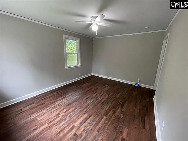 228 Lakeside Ave — Photo 3