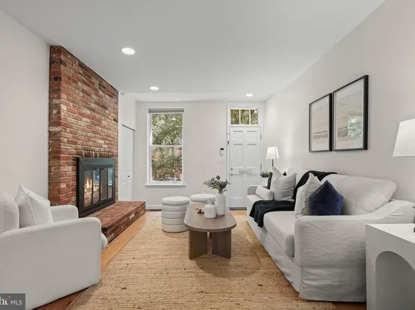 112 W Lee St, Baltimore, MD 21201