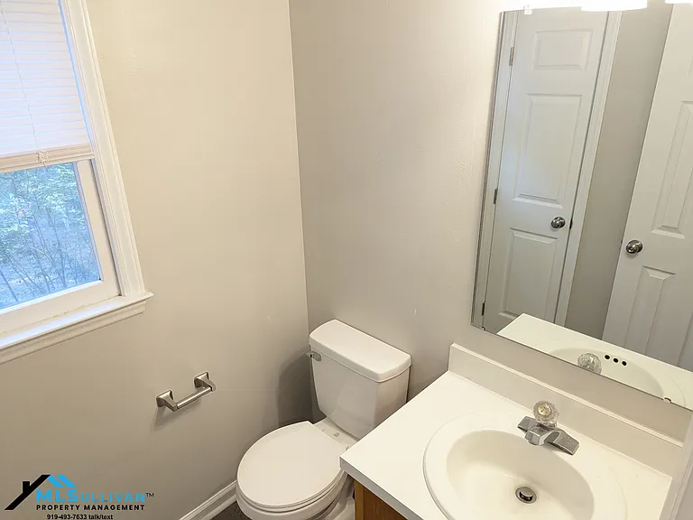 4424 American Dr — Photo 9