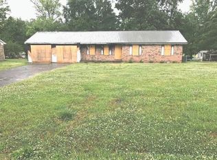 60 Prince Pl, Savannah, TN 38372