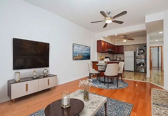 4th image of 293 7th Ave APT 3