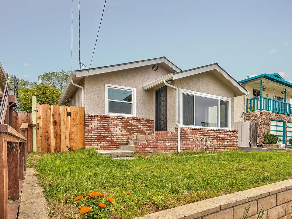 1st image of 309 7th St