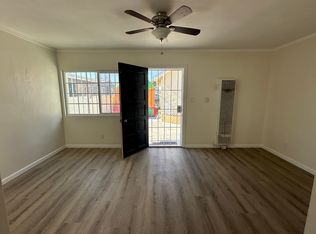 624 W 49th St #1/2, Los Angeles, CA 90037