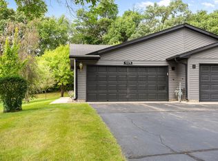 13376 Hughes Ct, Apple Valley, MN 55124