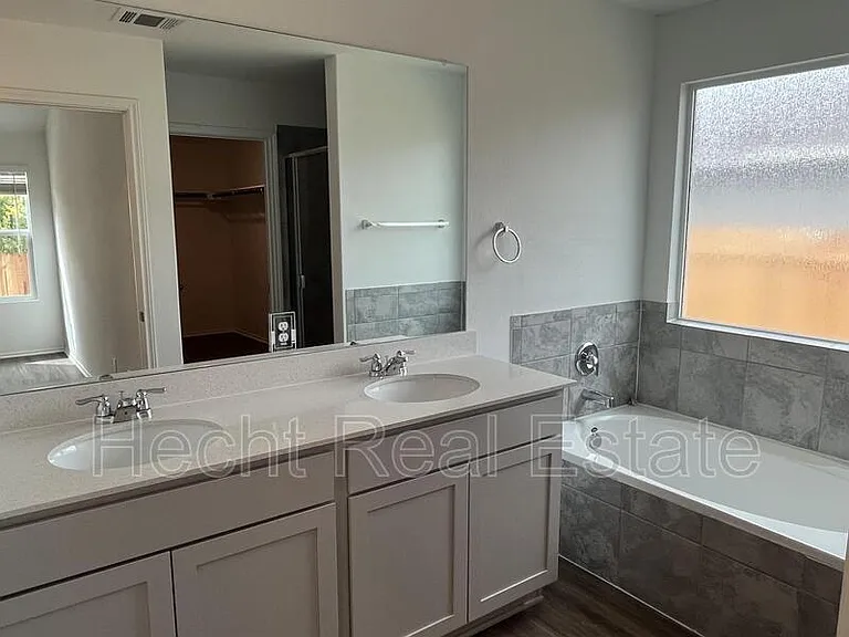 283 Silver Glen Dr #1 — Photo 11