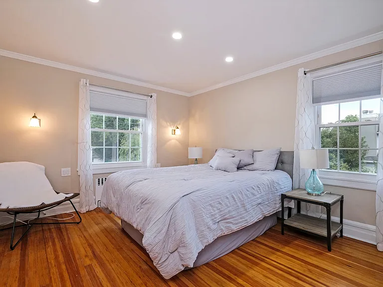 107 Lee Rd — Photo 14