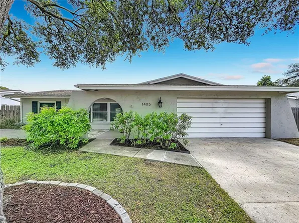 1405 Overcash Dr, Dunedin, FL 34698