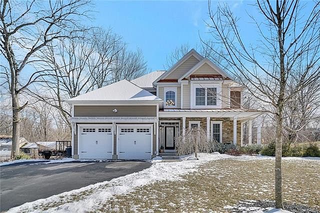 1st image of 92 Mailler Ave