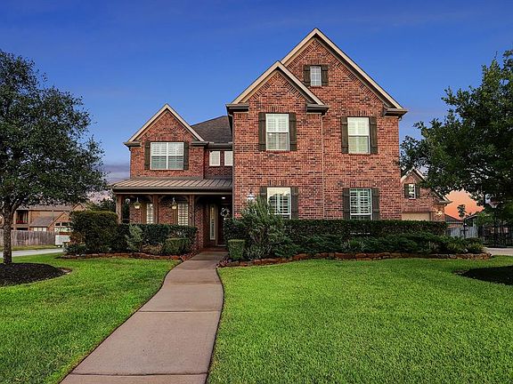 Welcome home to Fleming Meadow in the Retreat section of the amazing Auburn Lakes Subdivision. Full brick exterior, covered front porch with standing seam roof, oversized, quiet corner lot and mature landscaping.