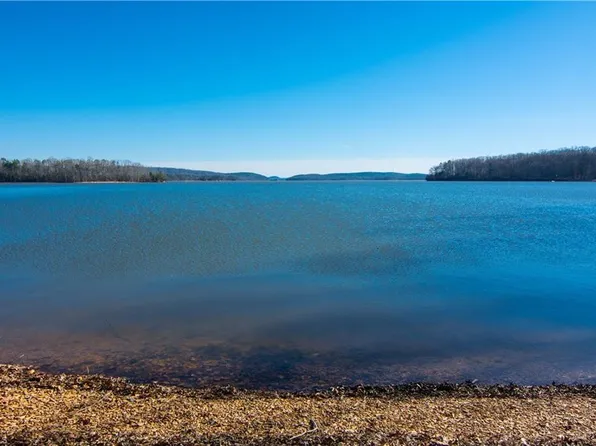 234 Kendricks Cv, Lexington, NC 27292
