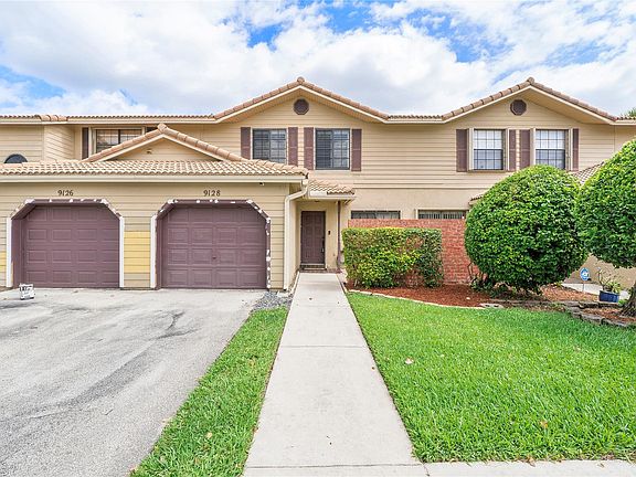 2nd image of 9128 Vineyard Lake Drive