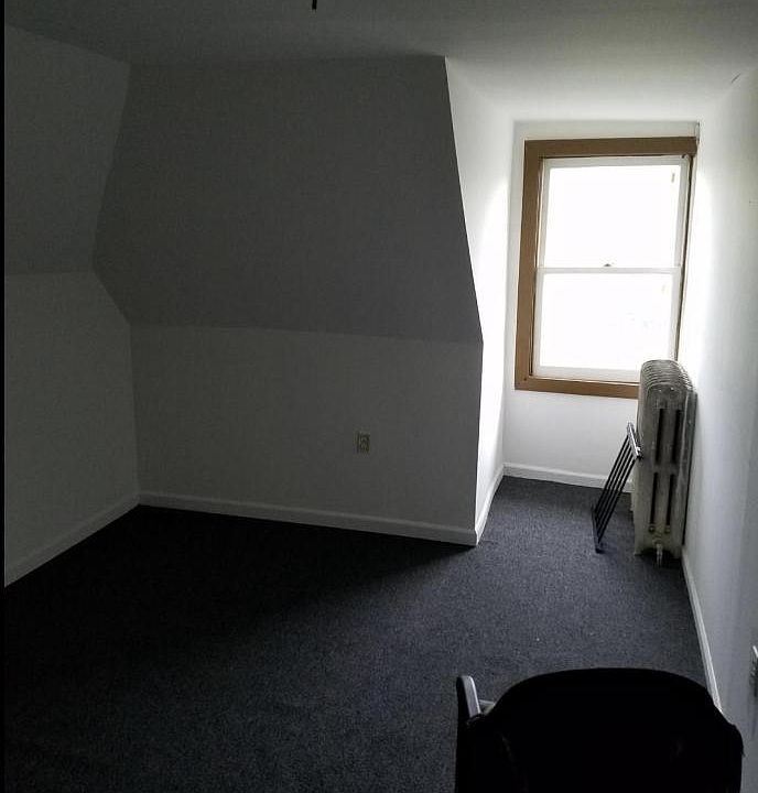 2nd image of 834 W State St