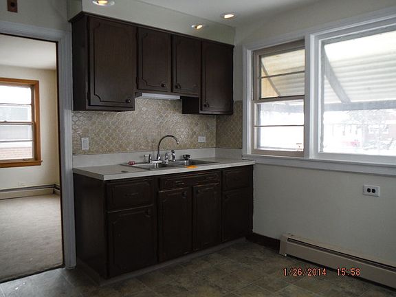 3rd image of 331 Bohland Ave