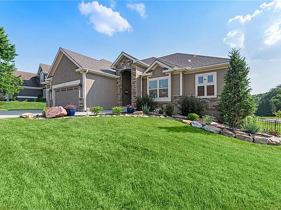 4th image of 12770 N Arbor Way