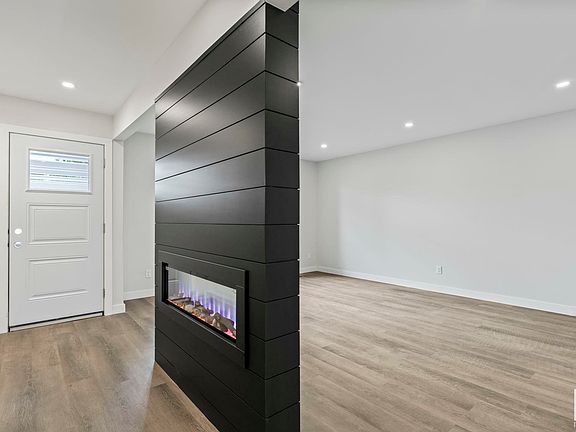 3rd image of 7112 86th Ave NW