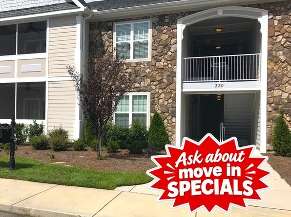 330 Gallery Dr Unit 102, Spring Lake, NC 28390