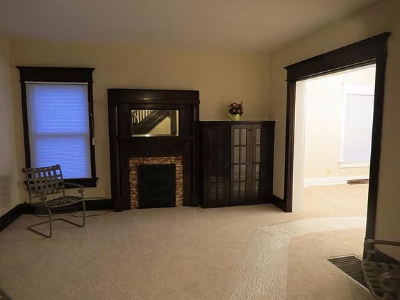 4th image of 10 McKinley St