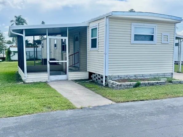 799 E Klosterman Rd #78, Tarpon Springs, FL 34689