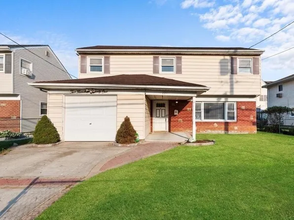 221 Saint Marks Avenue, Freeport, NY 11520