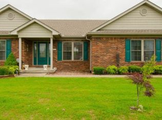 100 Maggie Ln, Bardstown, KY 40004