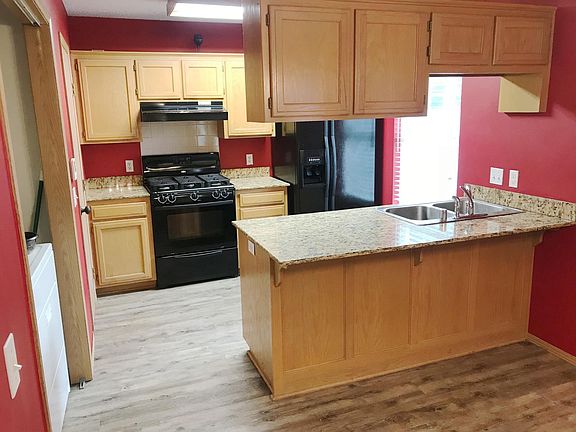 3rd image of 2905 Levi Ln