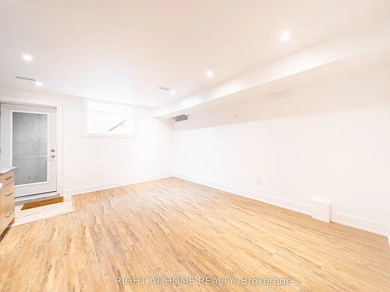 49B East Dr #BASEMENT — Photo 7
