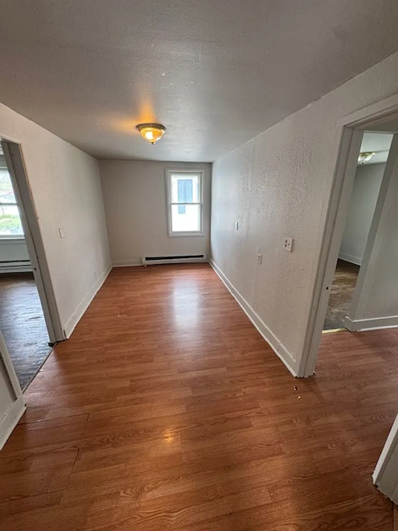 1516 Bayer Ave — Photo 3