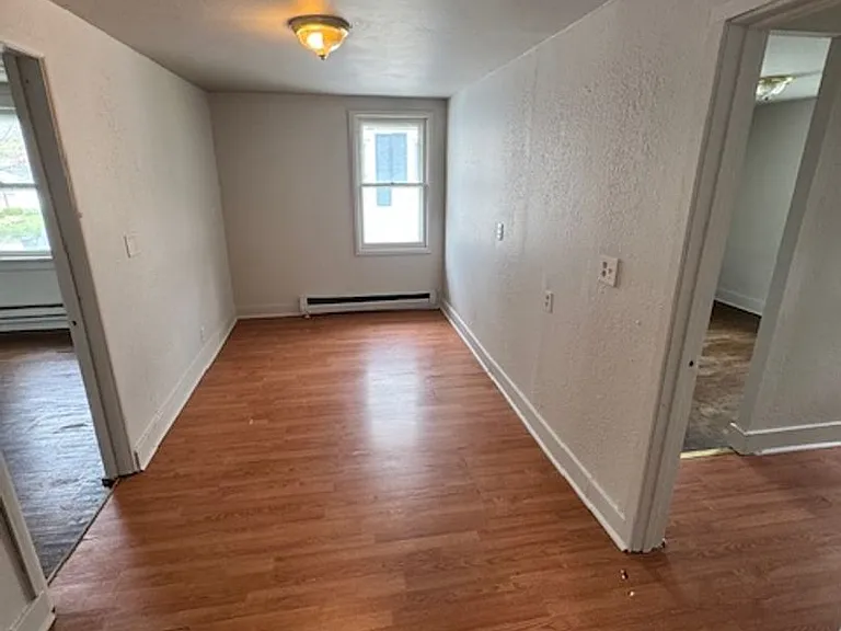 1516 Bayer Ave — Photo 3