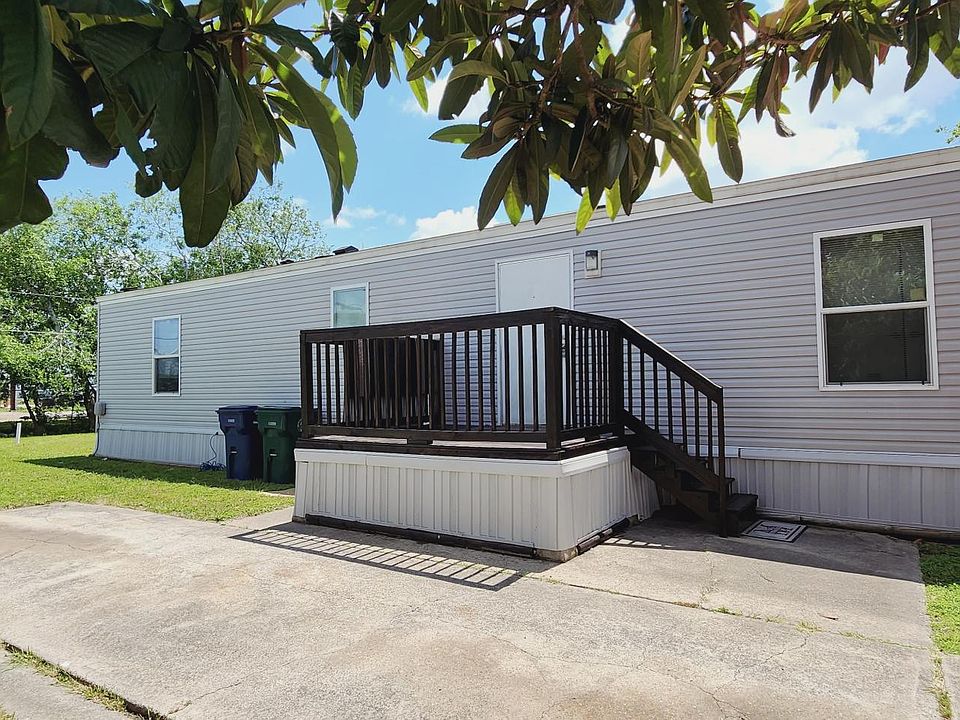 1st image of 126 Jasper Dr
