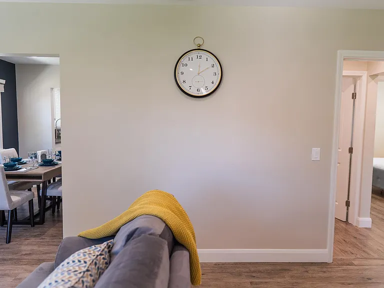 6156 Morella Ave — Photo 34