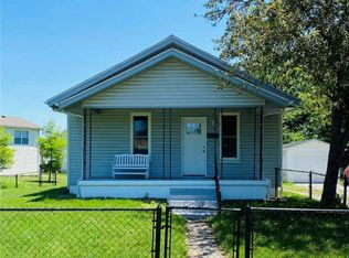 628 N 3rd St, Dupo, IL 62239