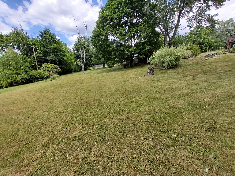 469 Hillside Rd — Photo 18