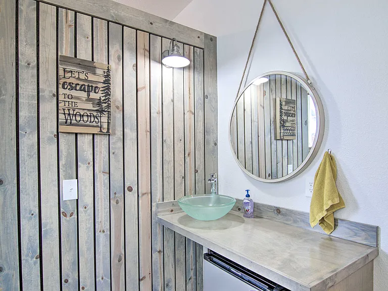 4208 Benepe St #B — Photo 6