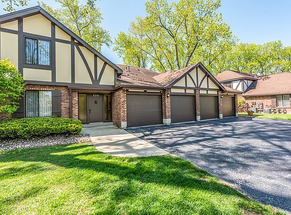 5th image of 8201 Willow Dr #47B
