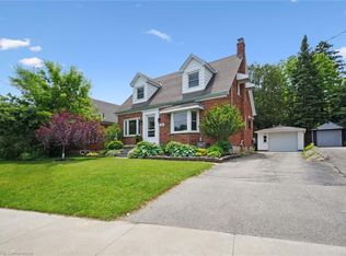 325 Patricia Ave, Kitchener, ON N2M1K3