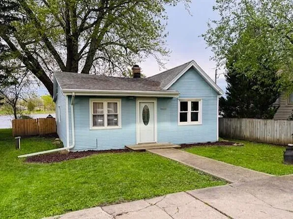 N6212 W Lakeshore DRIVE, Burlington, WI 53105