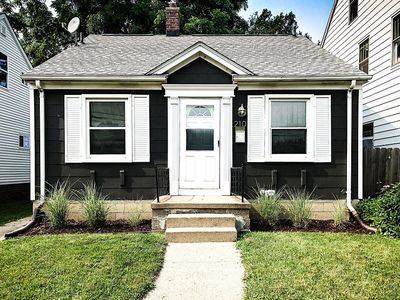 210 W Bennett Ave, Ferndale, MI, 48220