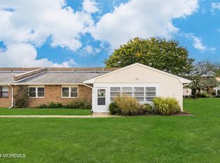 28 River Edge Dr #46, Brick, NJ 08724