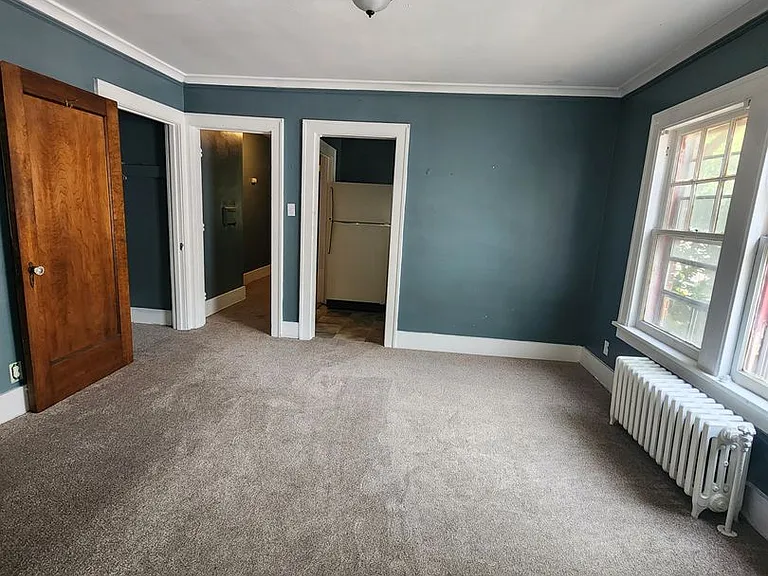 711 Morton St — Photo 12