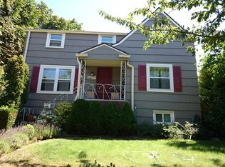 4502 46th Ave SW, Seattle, WA 98116