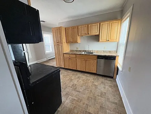 28 Harrison St #1 Photo 1