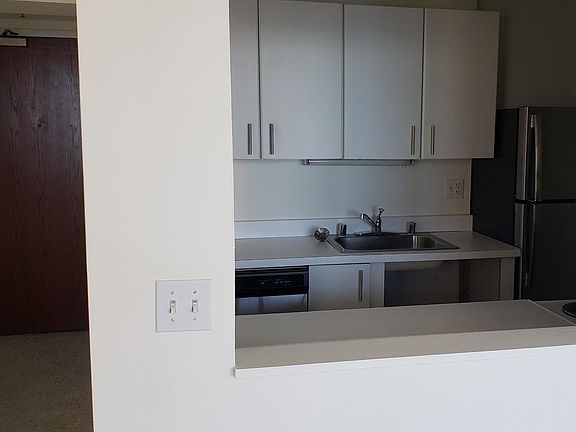 2nd image of 401 E Ontario St APT 3405