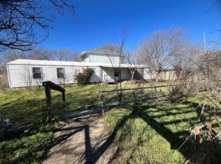 155 Highland Cir, Weatherford, TX 76085