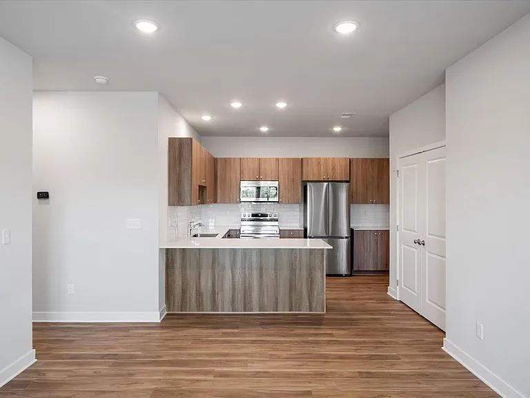 Barry West Townhomes — Photo 67