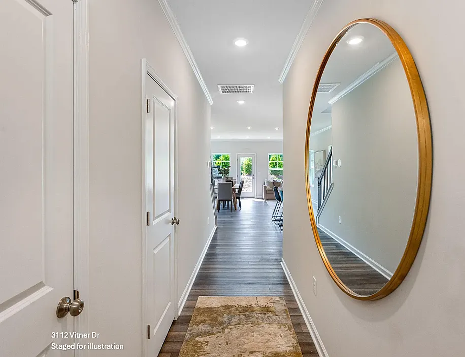 3 bed, 2.5 bath, 1592 sqft, $1,795 — Photo 4