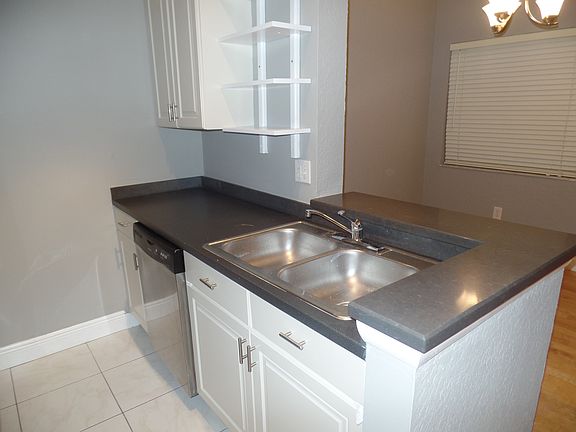4th image of 2871 N Oakland Forest Dr APT 308